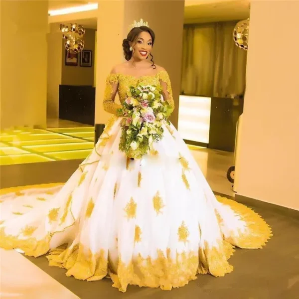 Gold Wedding Dresses African Black Girls White Lace Long Sleeves Beaded