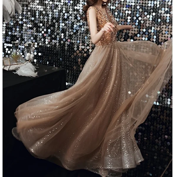 Champagne Gold Bridesmaid Dresses A-Line Sequined Sleeveless Gowns