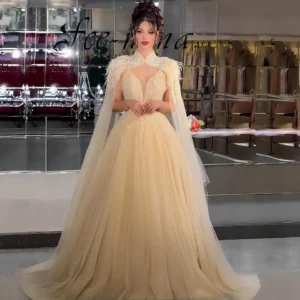 Luxury Gold Beaded Feather Dubai Evening Dress with Cape 2025 Elegant