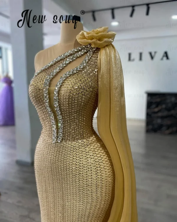 Golden Cape Sleeve Party Dress Luxury Wedding Guest Gowns 2025